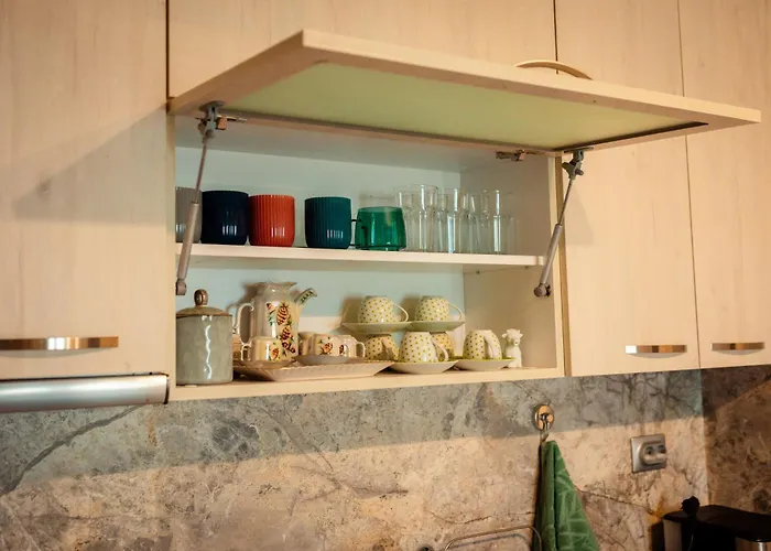 Ваканционна къща при маги и краси *